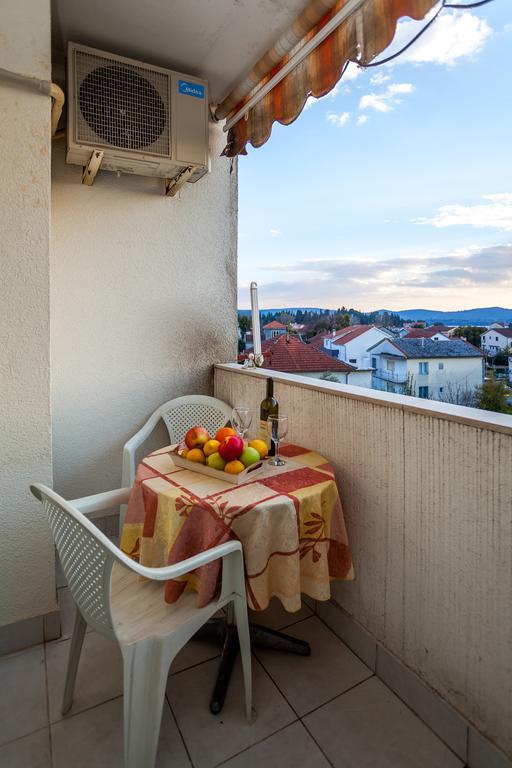 Apartments Marko Τίβατ Δωμάτιο φωτογραφία