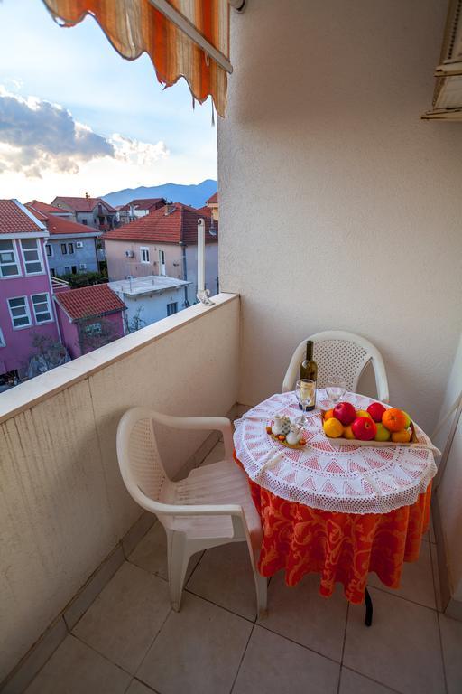 Apartments Marko Τίβατ Εξωτερικό φωτογραφία