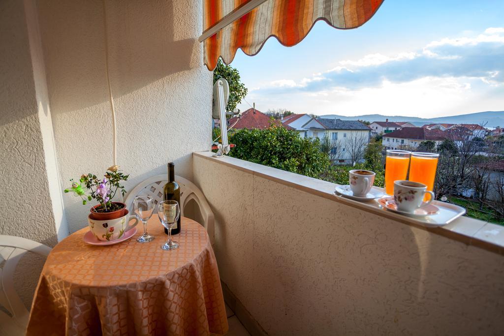 Apartments Marko Τίβατ Δωμάτιο φωτογραφία