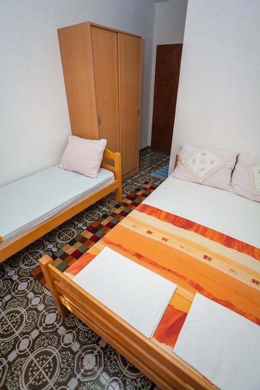 Apartments Marko Τίβατ Δωμάτιο φωτογραφία